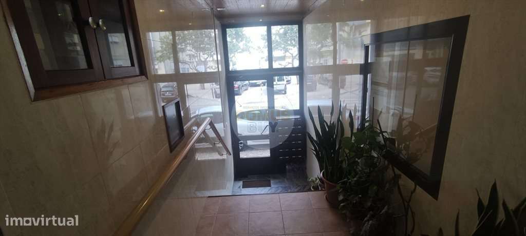 T2 | COZINHA EQUIPADA | VARANDA ABERTA - CENTRO CRUZ DE PAU - Grande imagem: 2/24