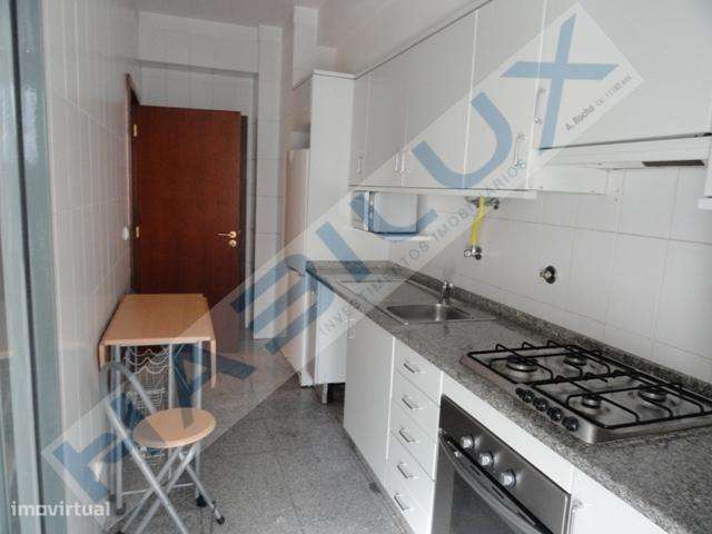 Apartamento T2 junto ao Hotel Ipanema Park - Grande imagem: 1/7