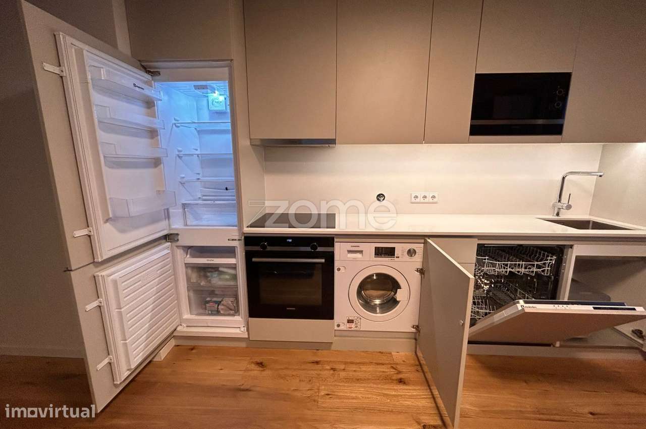 Qualidade de Vida Junto ao Mar: T2 Contemporâneo com Garagem e Vara... - Grande imagem: 3/25