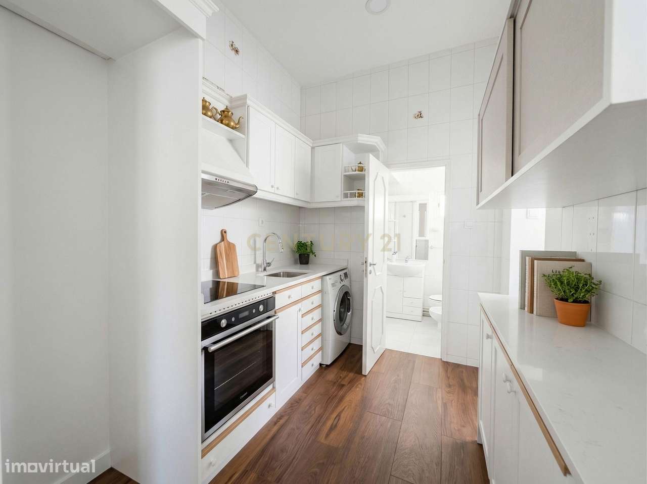 PRÉDIO HISTÓRICO  – BONFIM, PORTO | Elevado potencial de valorização-11