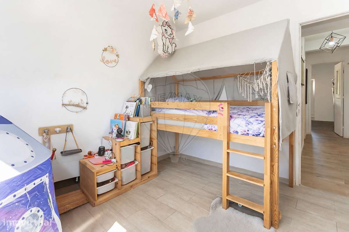 Apartamento T3 à venda em Almada-42