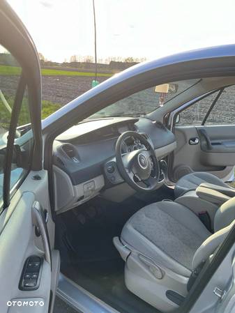 Renault Scenic 1.5 dCi Confort Expression - 8