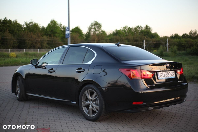 Lexus GS 450h - 34