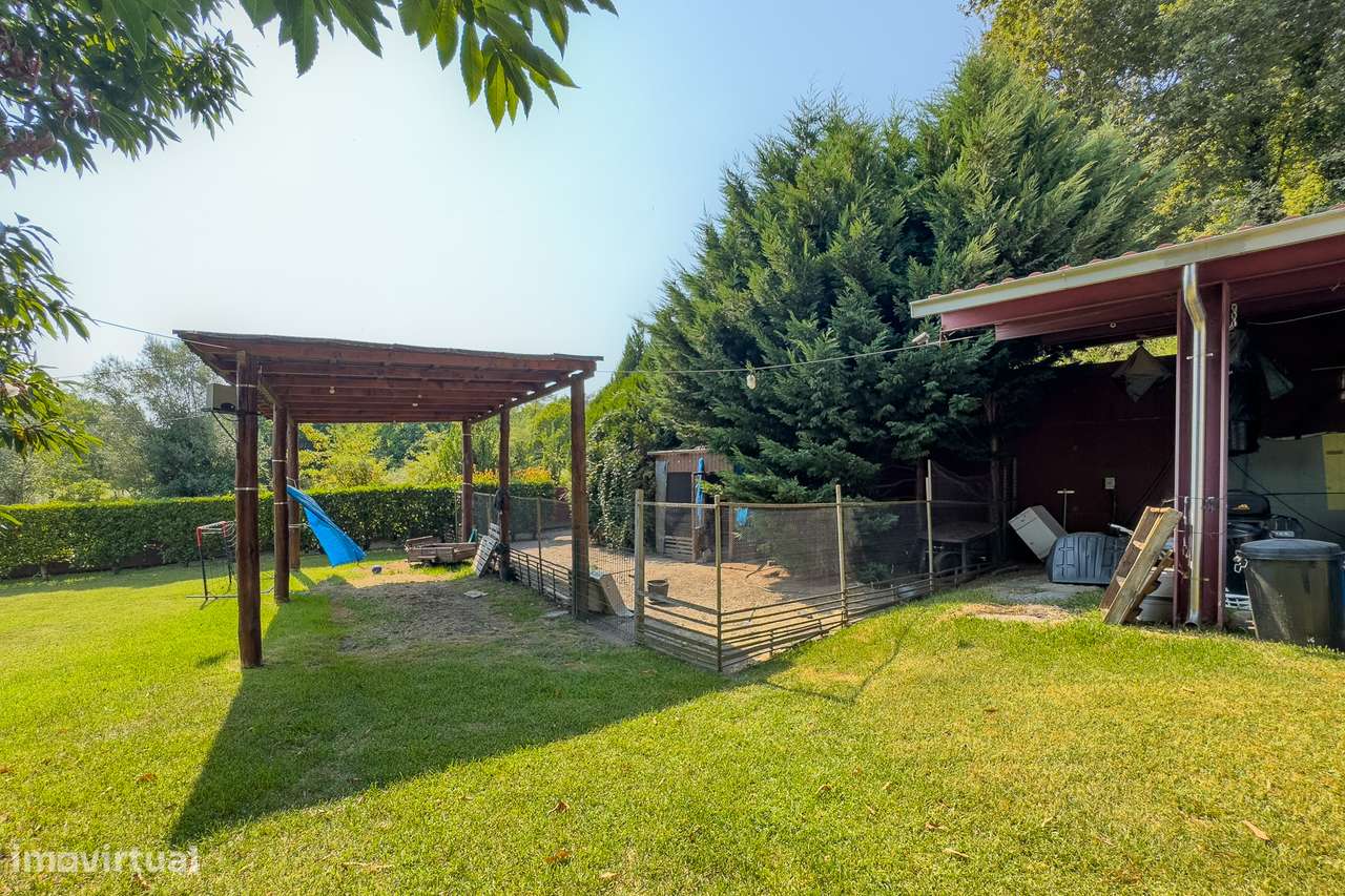 Moradia Independente T3  para Venda ou Permuta, em Prozelo, Amares-28