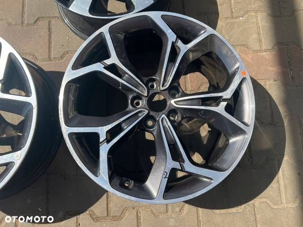 FELGA ALU KIA SPORTAGE GT 19 5X114,3 ET50,5 - 4