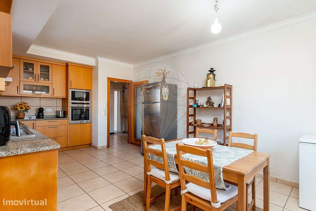 Moradia T4 para venda - Grande imagem: 2/33