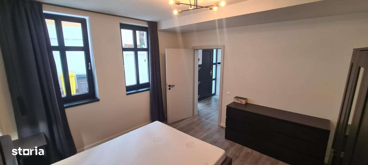 Casa de lux, noua, cu curte, ultracentral. Comision 0 - Imagine principală: 4/9