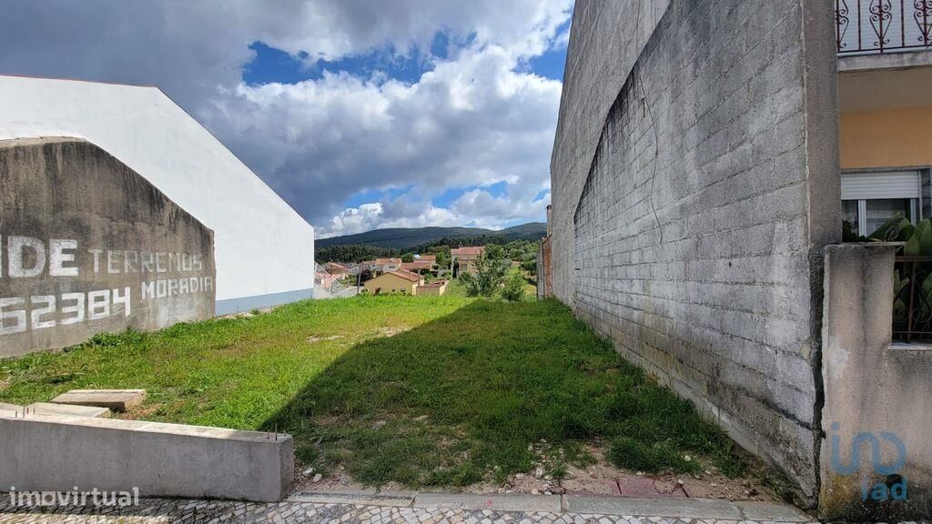 Terreno em Leiria de 250,00 m2