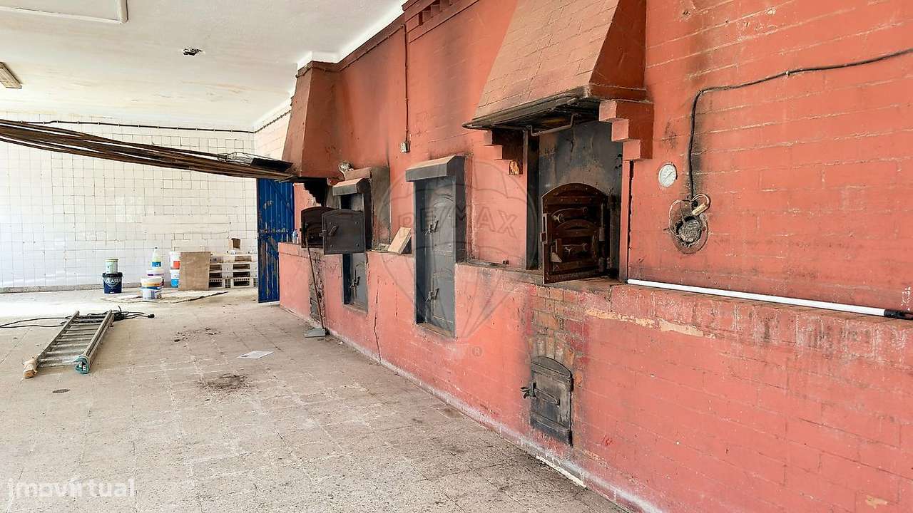 Outros - Comercial  para arrendamento - Grande imagem: 5/25