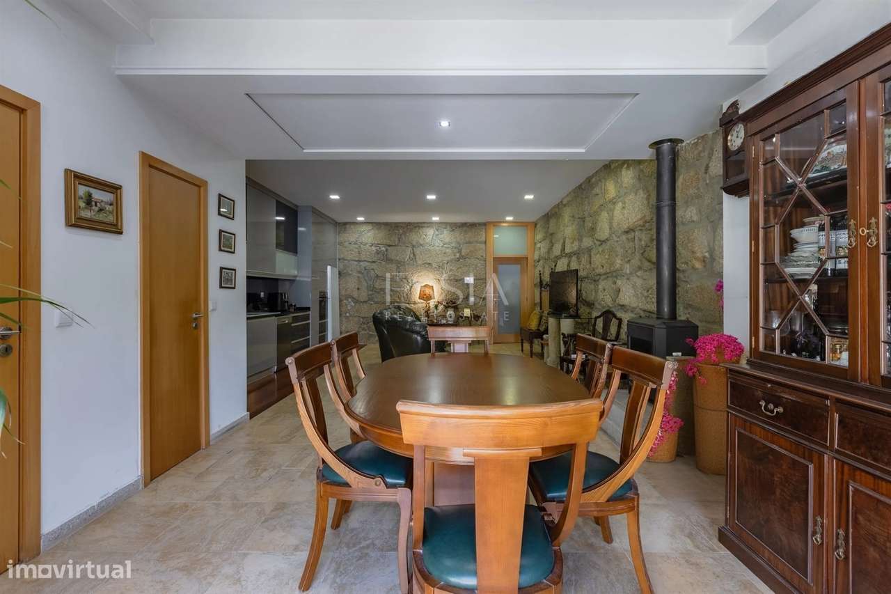 Moradia T4 com Jardim no Bonfim, Porto - Grande imagem: 3/30