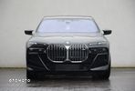 BMW i7 M70 xDrive - 2