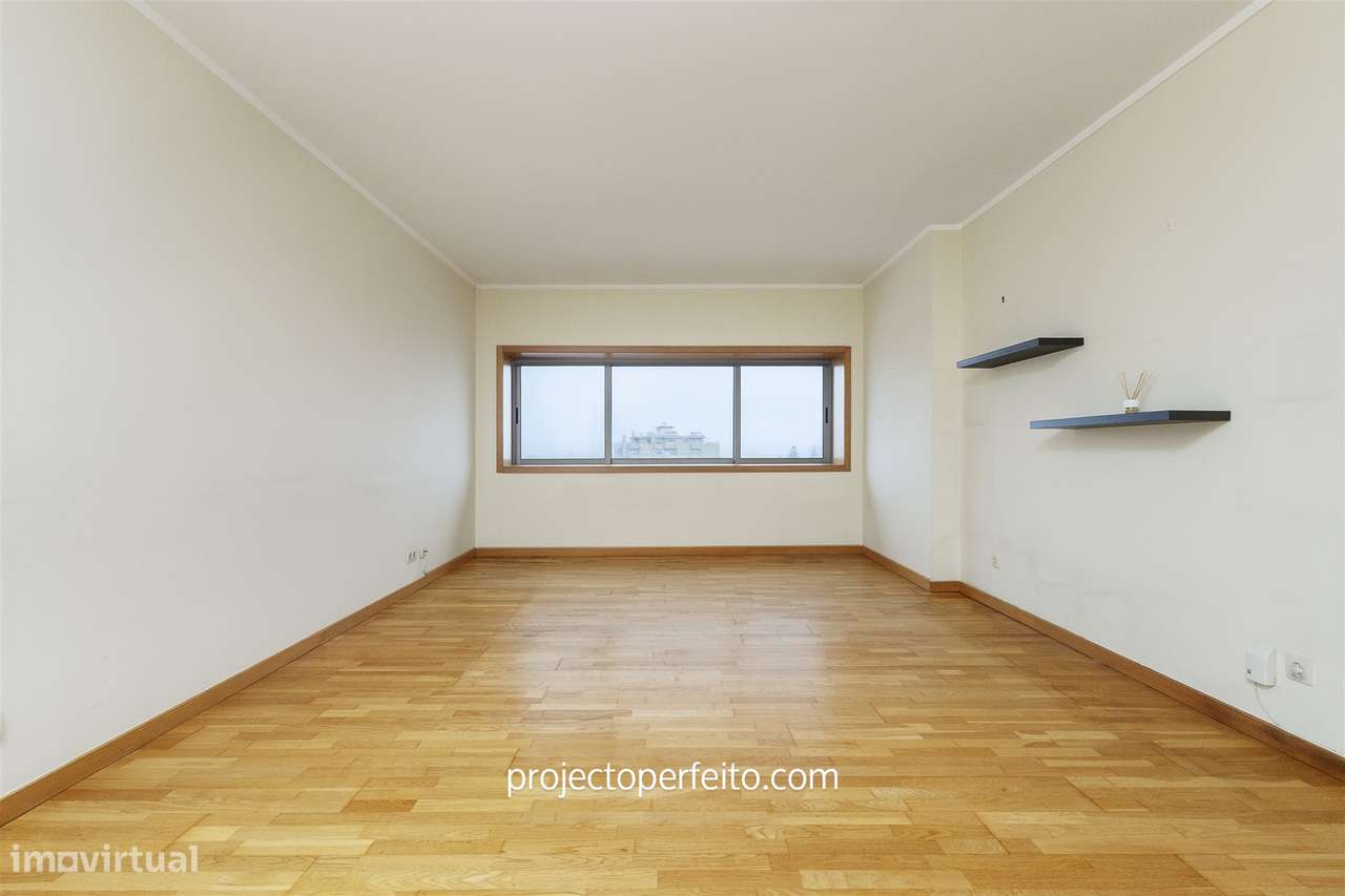 Apartamento T2 Venda em Anta e Guetim,Espinho - Grande imagem: 2/12