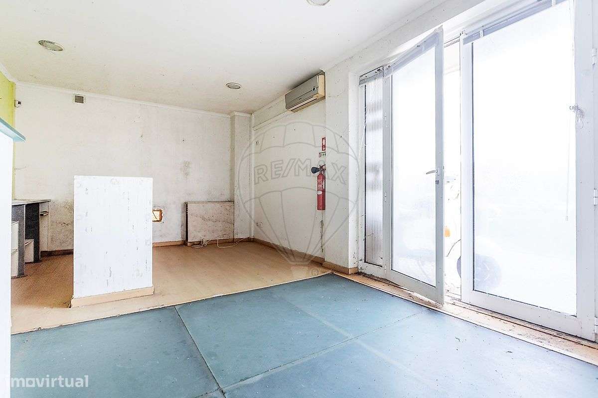 Loja  para arrendamento - Grande imagem: 2/6