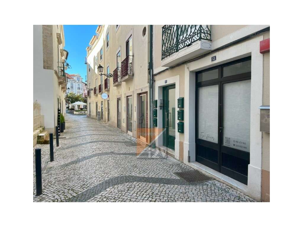Loja- Zona centro Histórico Leiria ( Compra ou arrendamento) - Grande imagem: 3/23