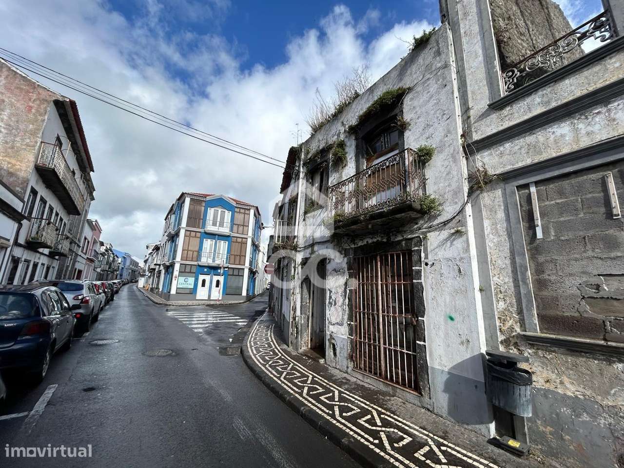 Moradia para Recuperar - São Sebastião - Ponta Delgada-5