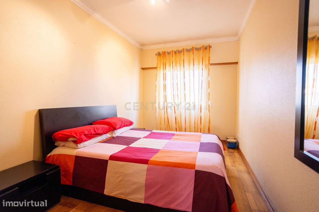 Apartamento T2+1 Duplex com elevador-13