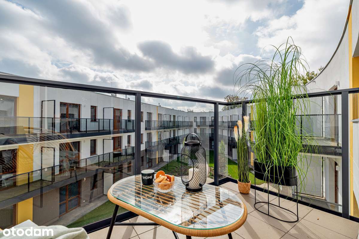 Przestronne Dwupokojowe Mieszkanie - Pełny obrazek: 2/16