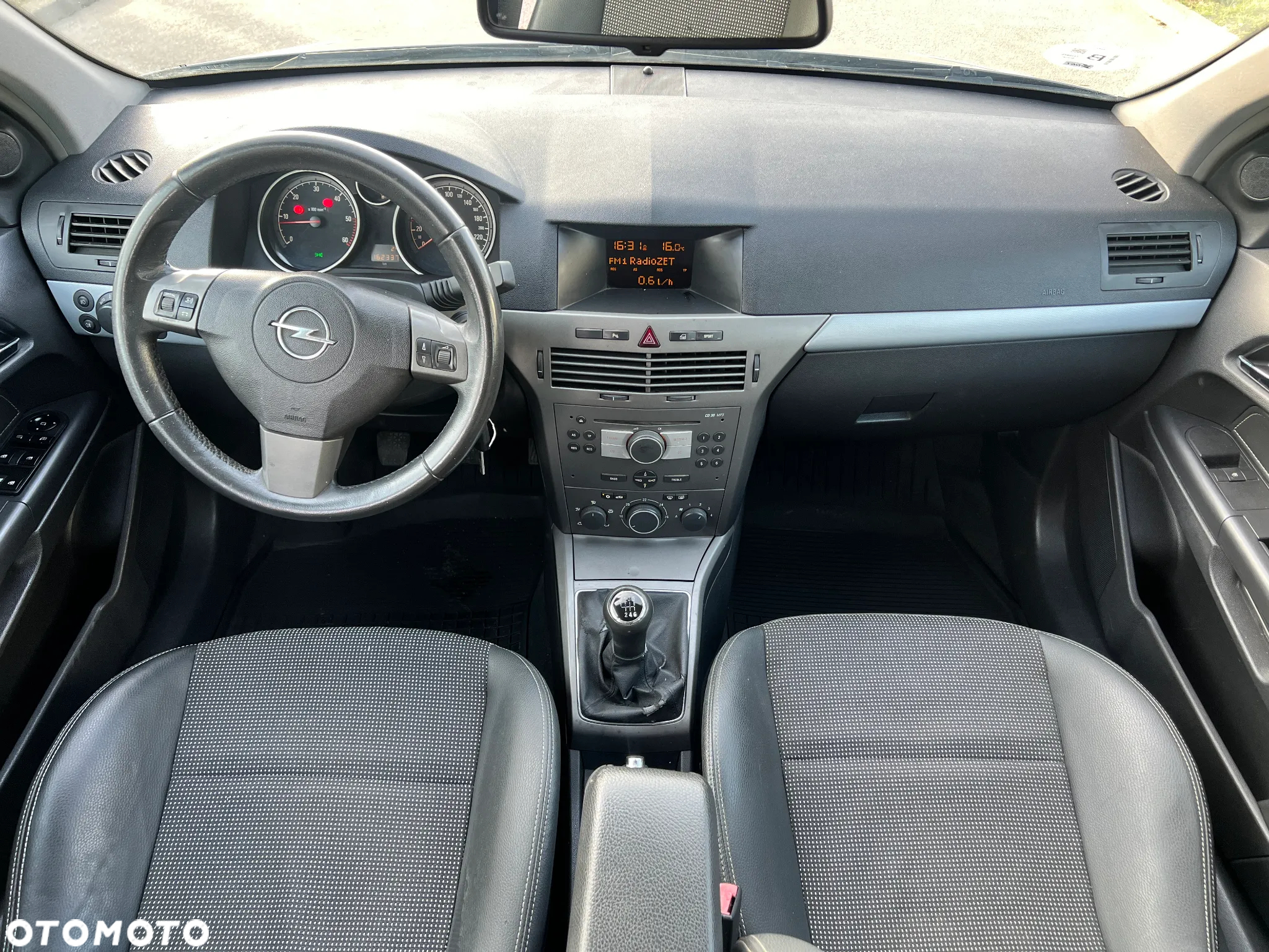 Opel Astra III 1.9 CDTI Sport - 14
