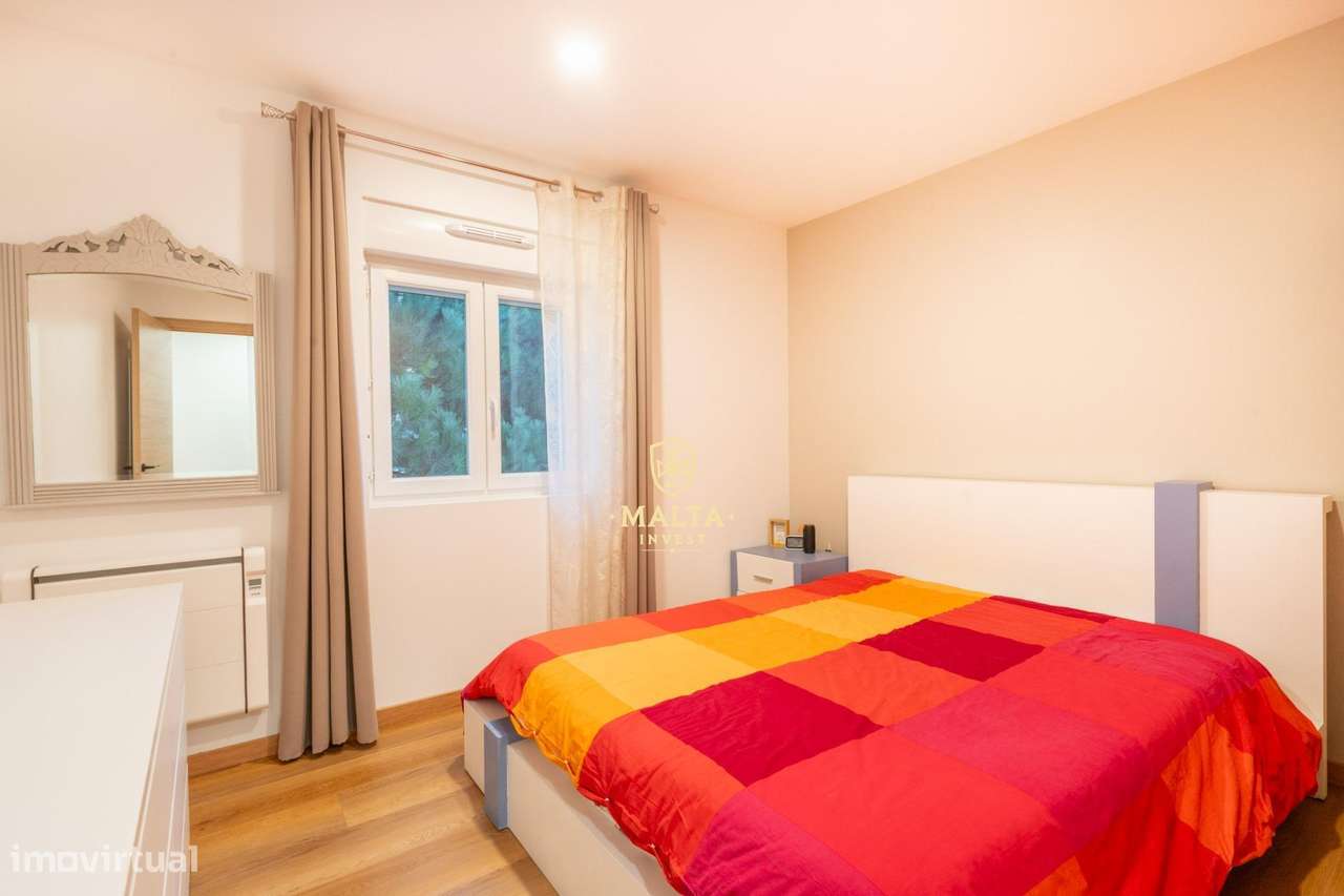 Moradia Bifamiliar com 3 Pisos no Centro de Fão – Esposende-15