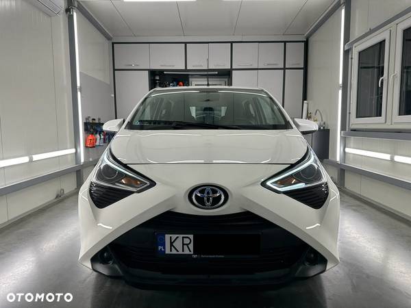 Toyota Aygo 1.0 VVT-i Black Edition - 2