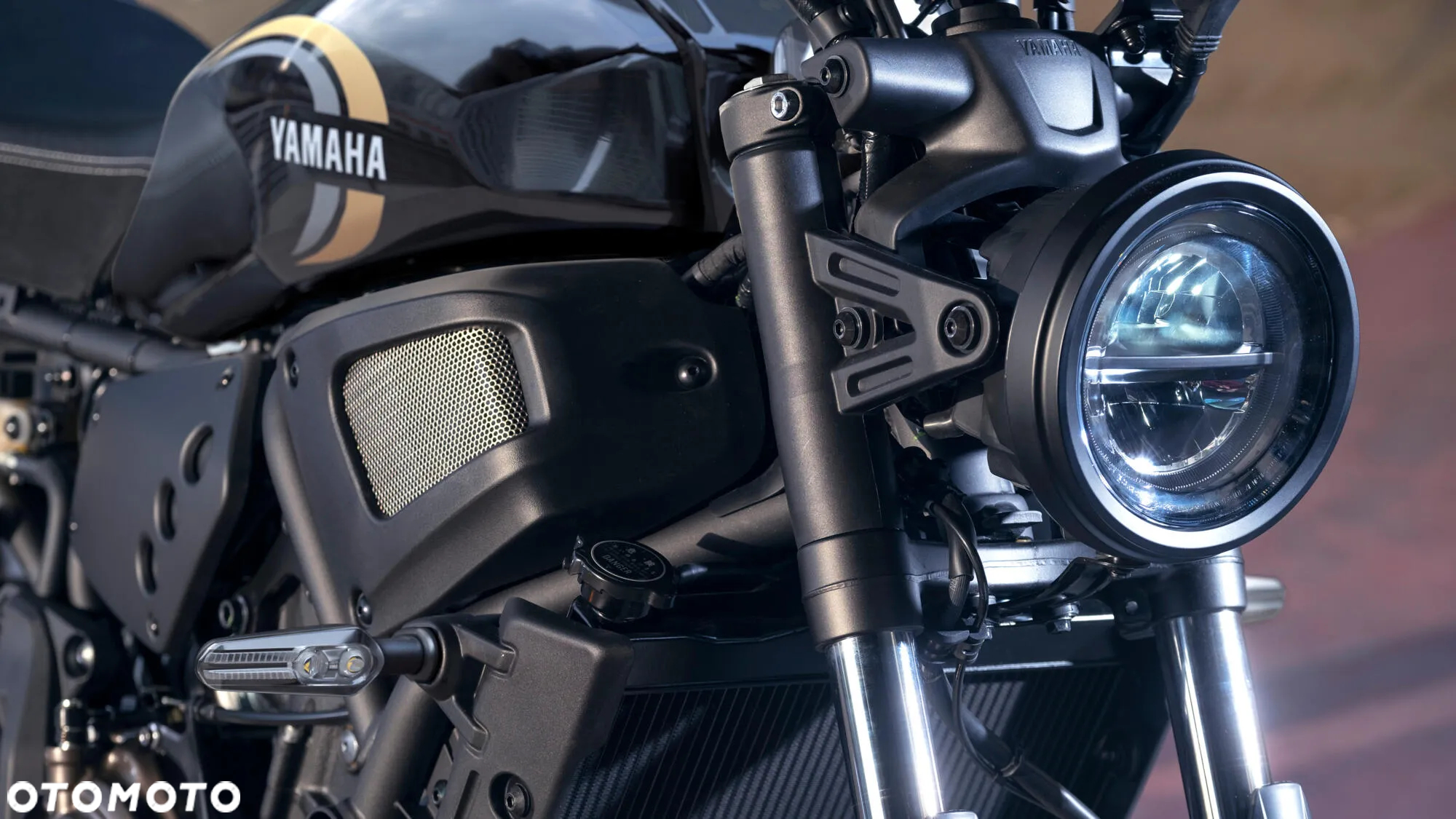 Yamaha XSR - 15