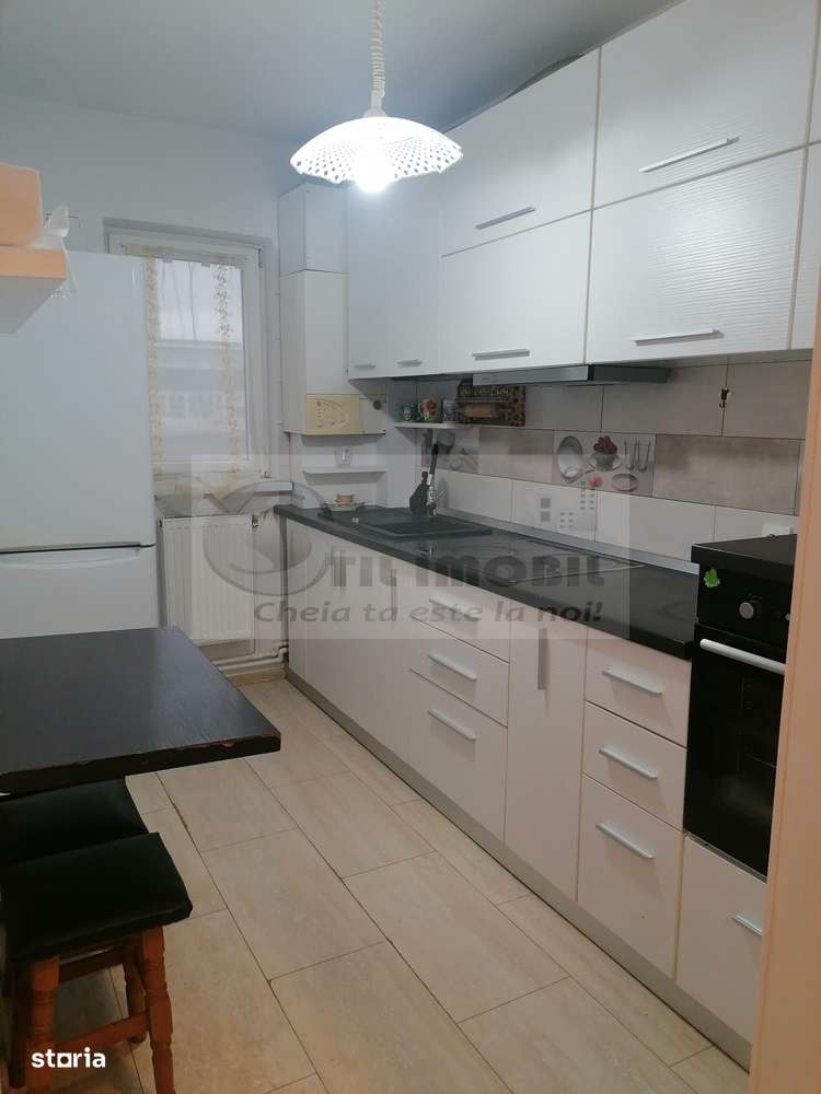 Apartament mobilat cu 3 camere - Baza 3 (langa Silk District) - 450€ - Imagine principală: 2/8