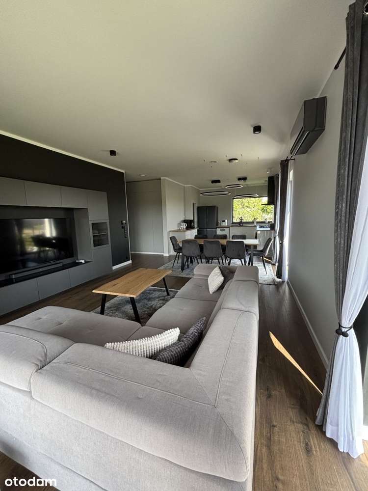 Komfortowy dom w Dominowie.-10