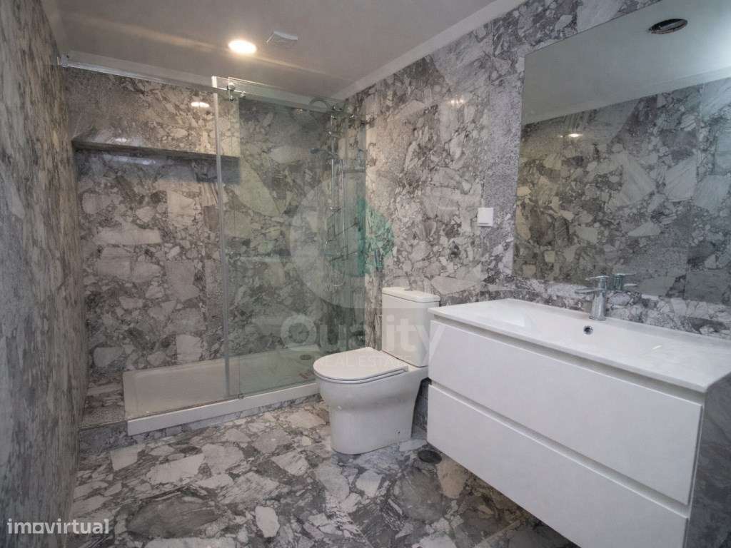 T3 remodelado no centro do Barreiro-23