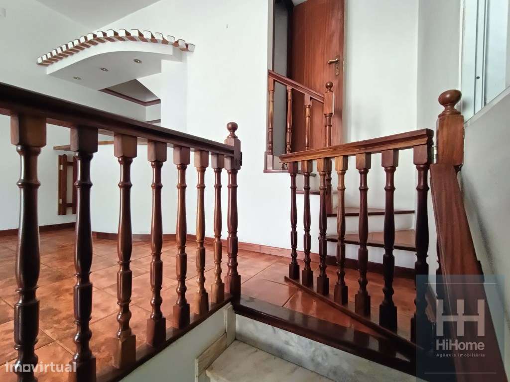 Moradia (Sem licença de utilização) T2 + T2 + 2 em sótão habitável ...-8