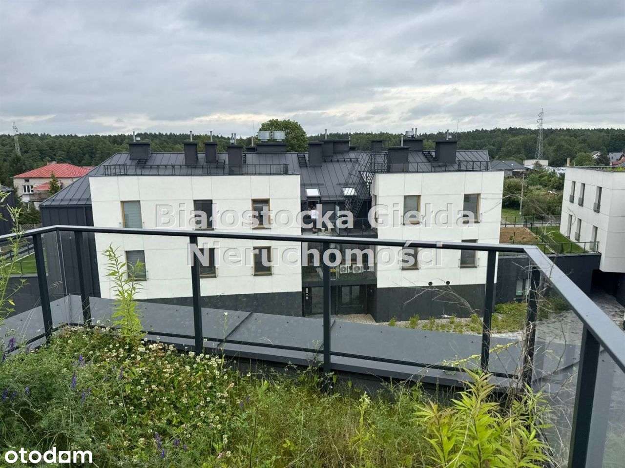 II-poziomy pow.84m2, stan developerski os. Zawady-9