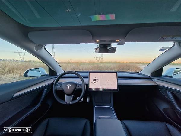 Tesla Model 3 Long Range AWD Dual Motor Performance - 3