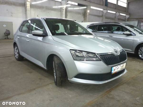 Skoda Fabia 1.0 TSI Ambition - 2