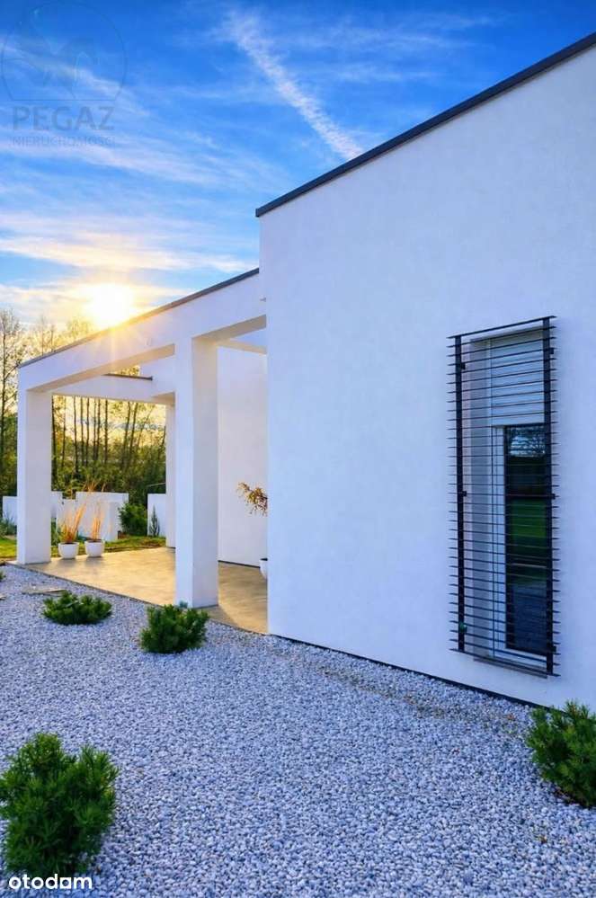 Nowoczesny Dom Wolnostojący na dużej działce !-4