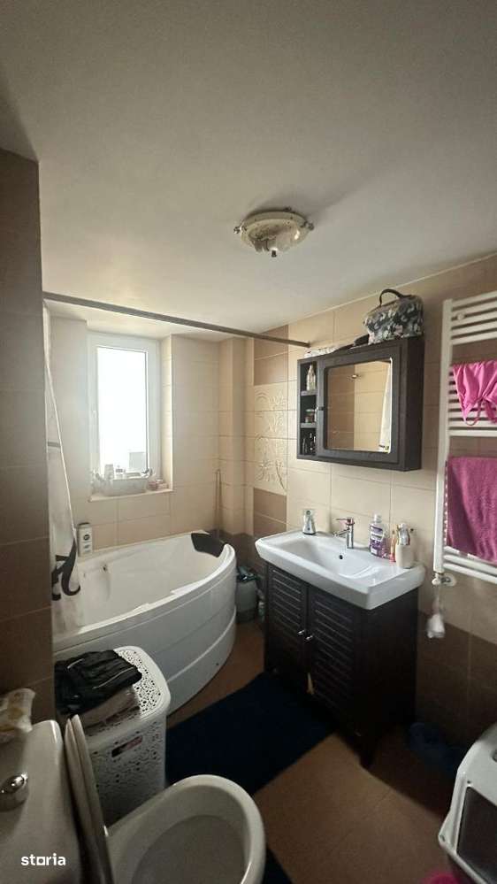 Vand 3Camere 75mp in Complexul Fiald Barati-Magura - Imagine principală: 4/7