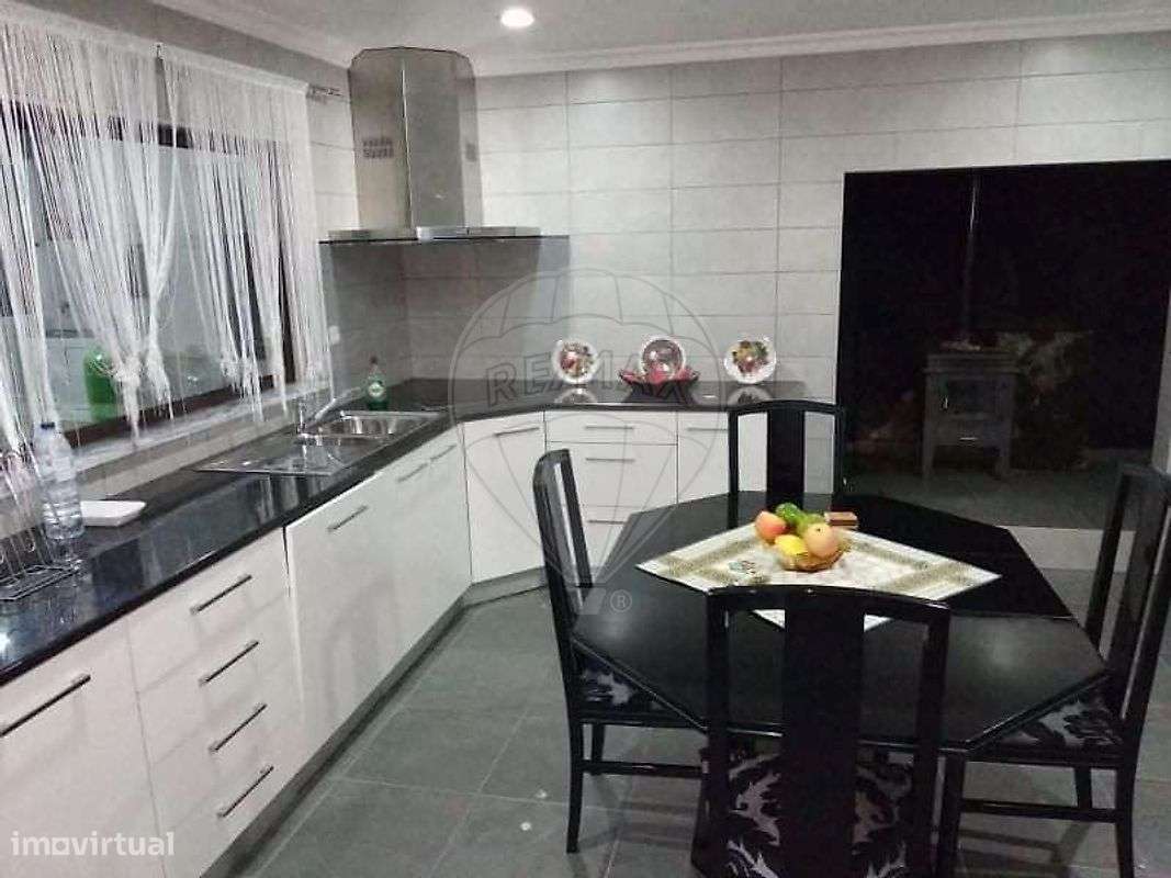 Moradia T3 para venda - Grande imagem: 3/9