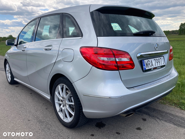 Mercedes-Benz Klasa B 180 BlueEFFICIENCY Edition Style - 21