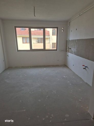 Apartamente noi, 3 camere, str. Al. Odobescu-12