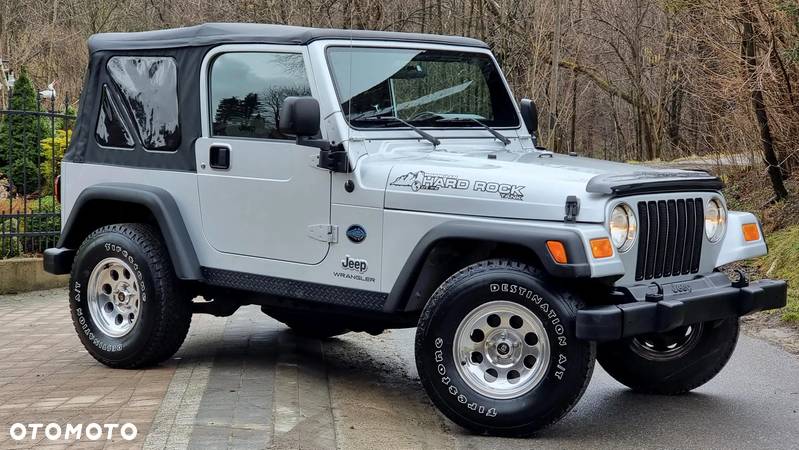 Jeep Wrangler - 5