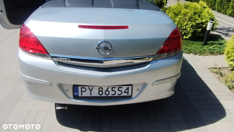 Opel Astra TwinTop 1.8 Cosmo - 7