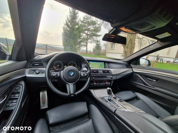 BMW Seria 5 520d xDrive Touring M Sport Edition - 39