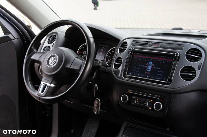 Volkswagen Tiguan 2.0 TDI DPF 4Motion BlueMotion Technology DSG Track & Style - 35