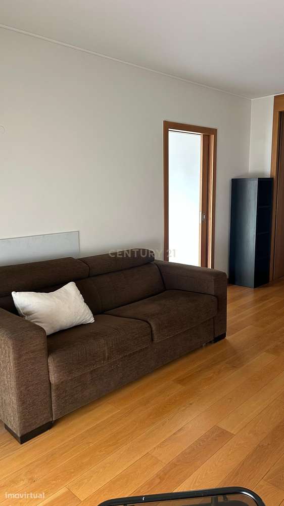 T1 com Garagem na Circunvalação - Grande imagem: 5/19