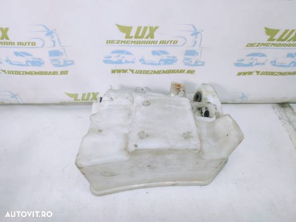 Vas lichid parbriz 3c0955453e Volkswagen VW Passat B6  [din 2005 pana  2010] - 1