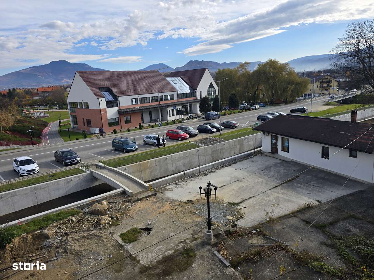 Spatiu Comercial, 3 000 m²,  - Imagine principală: 4/12