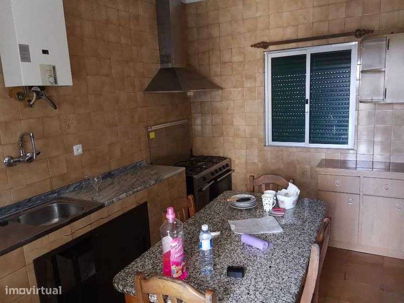 Moradia isolada T3 com terreno, venda em Lustosa, Lousada - Grande imagem: 5/11