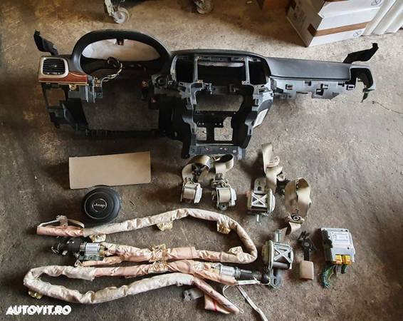 Kit airbag cu plansa de bord Jeep Grand Cherokee WK2  [din 2010 pana  2014] seria SUV 3.0 TD AT (24 - 3