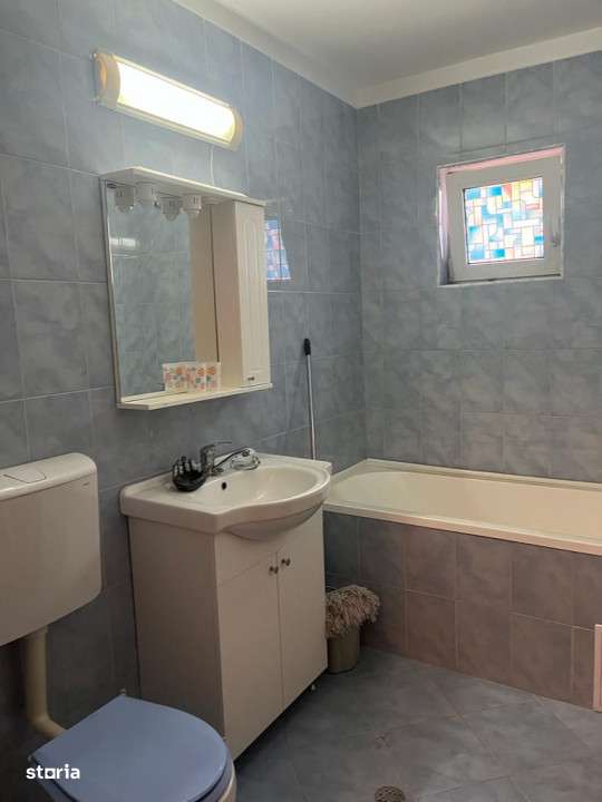 Apartament de 2 camere, decomandat, 54 mp., zona Eroilor - Imagine principală: 5/5