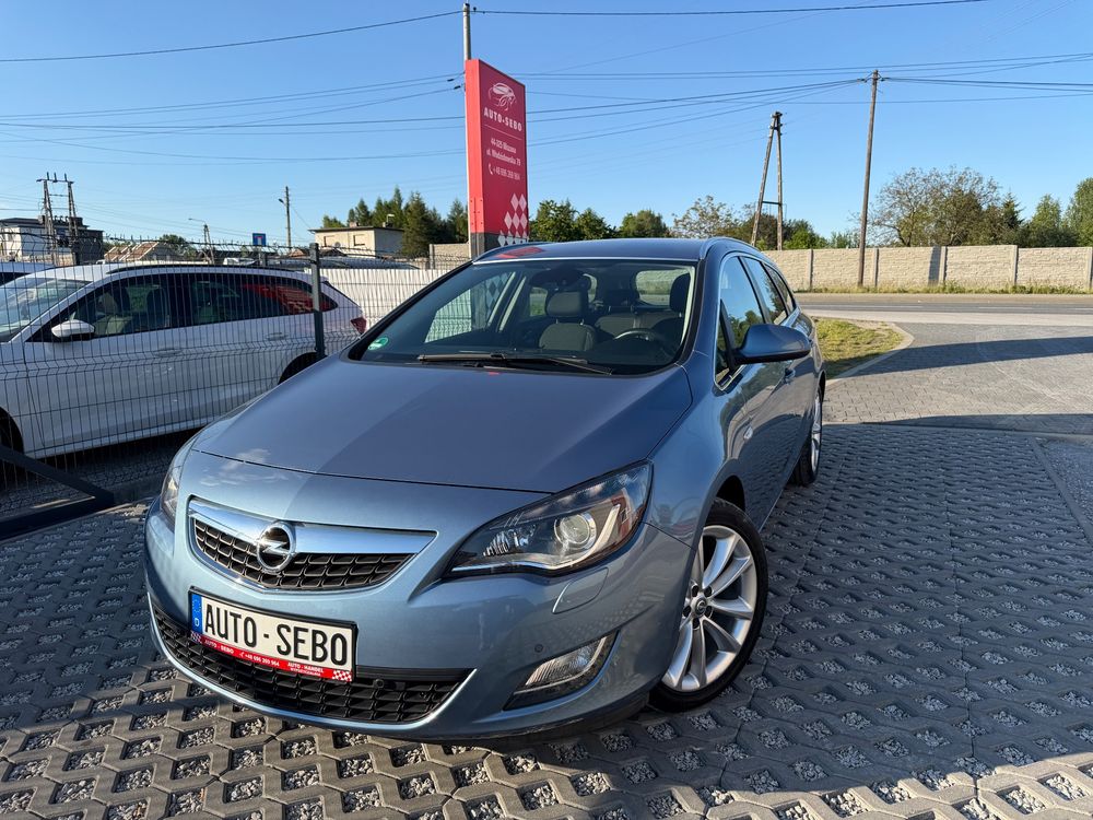 Opel Astra J 1.4 Turbo Edition 2010