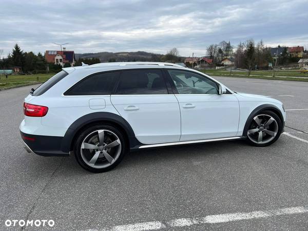 Audi A4 Allroad 2.0 TFSI Quattro S tronic - 4