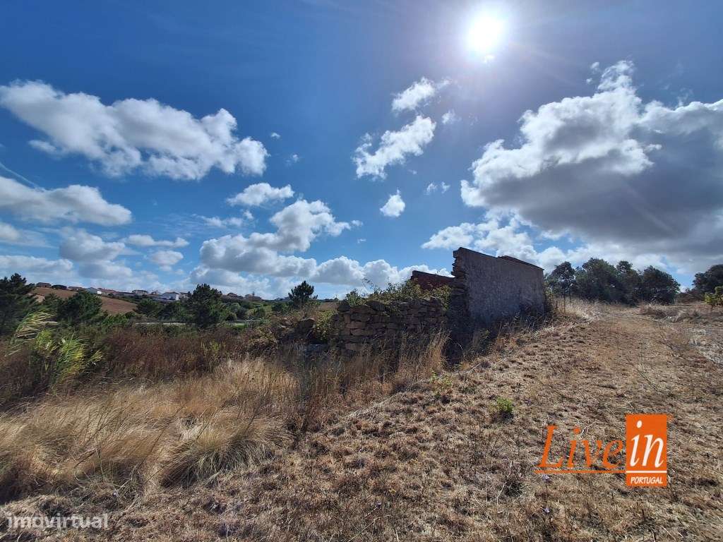Ruina com Terreno em Enxara dos Cavaleiros - Grande imagem: 5/7